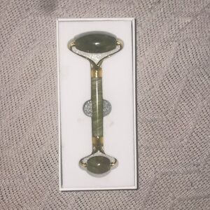 jadeface roller brand new
